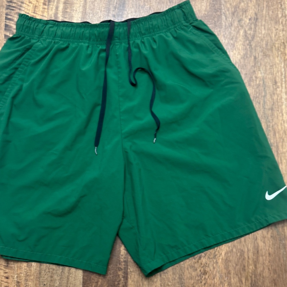 Nike Men's Emerald Green Athletic Shorts